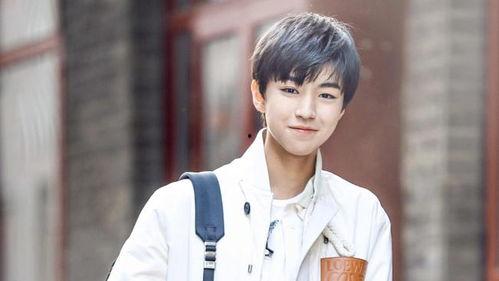 王俊凯恋情爆料最新视频,甜蜜互动引网友热议